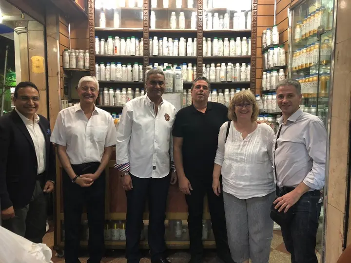 Guests at the Halim Group branch among the fragrance oils